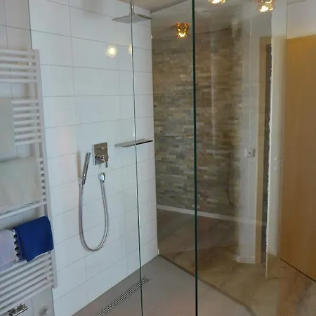 Gaestehaus Guggomos 