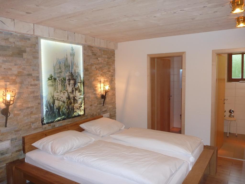 Apartment Gaestehaus Guggomos 