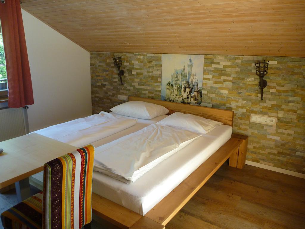 Gaestehaus Guggomos 