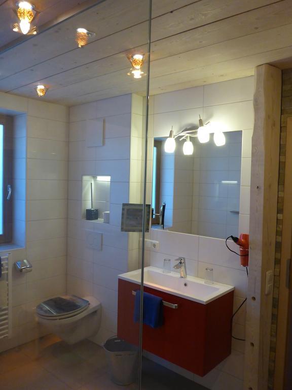 Apartment Gaestehaus Guggomos 